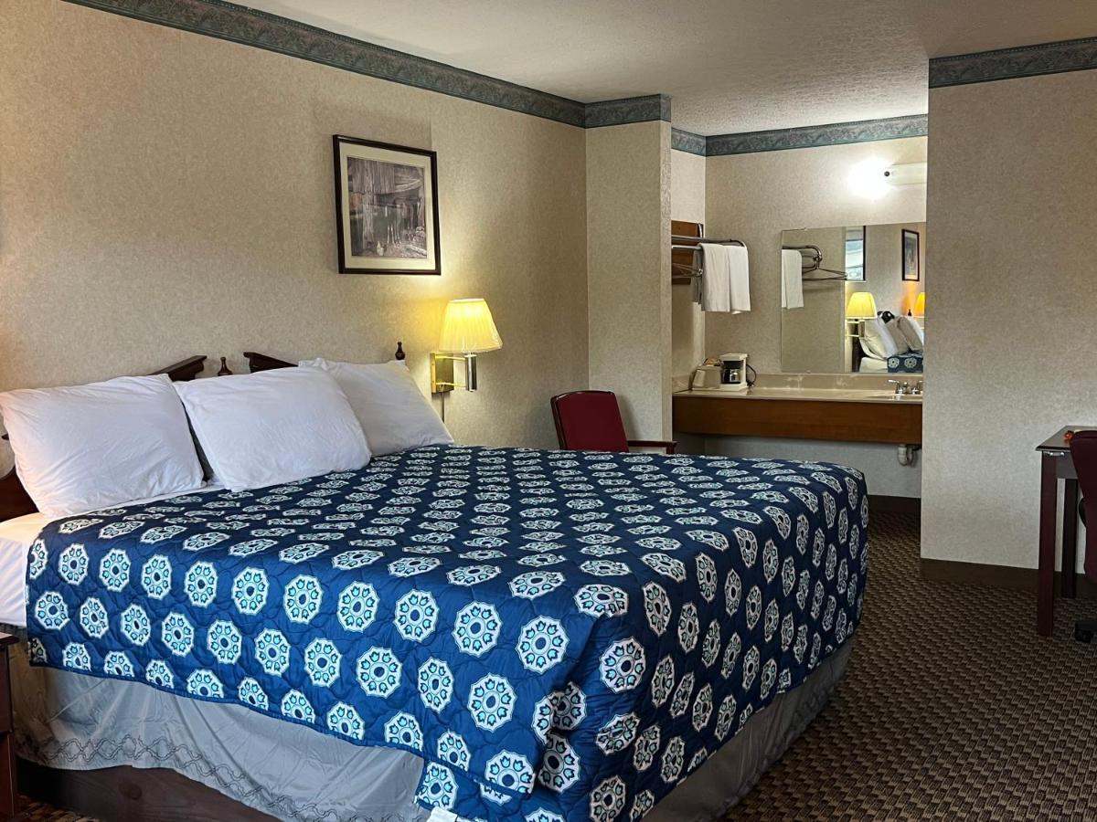 Americas Inn Bardstown Dış mekan fotoğraf