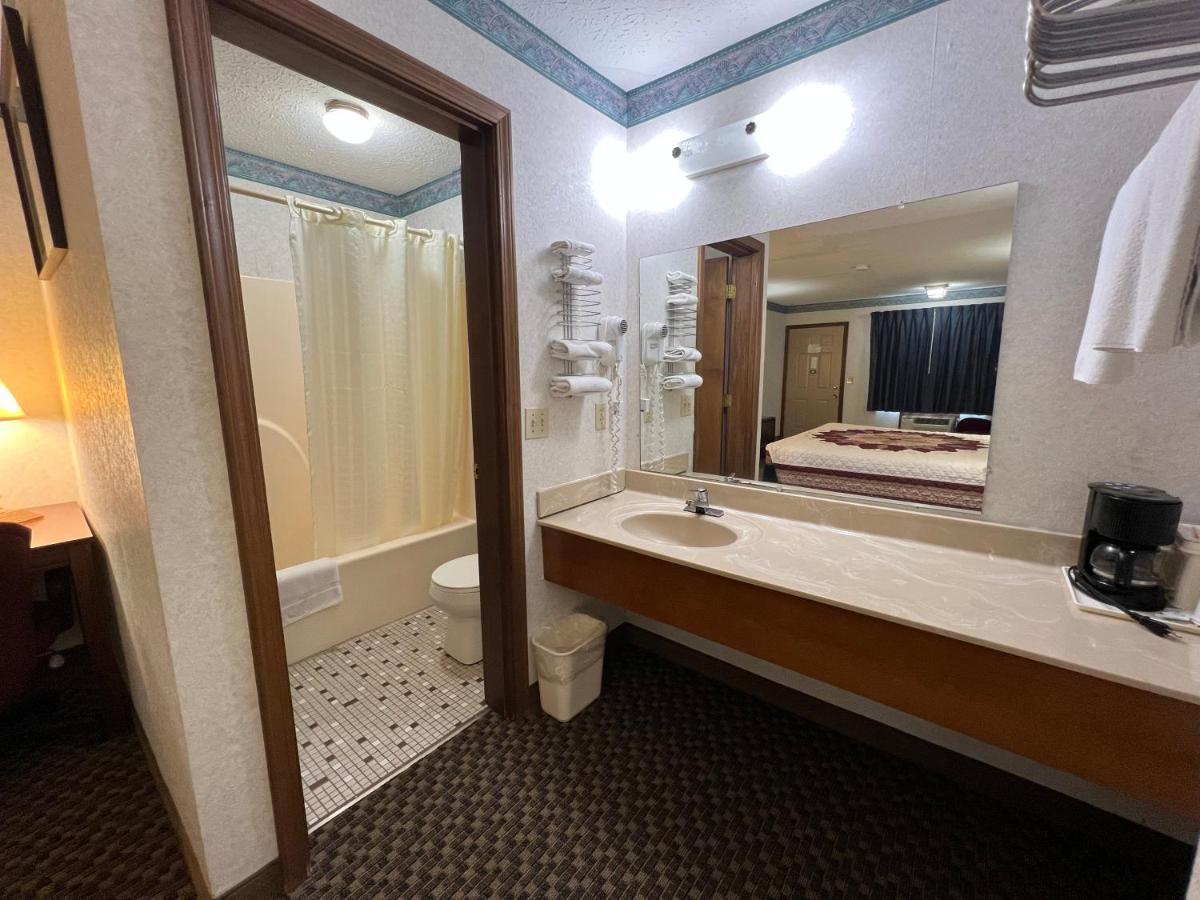 Americas Inn Bardstown Dış mekan fotoğraf