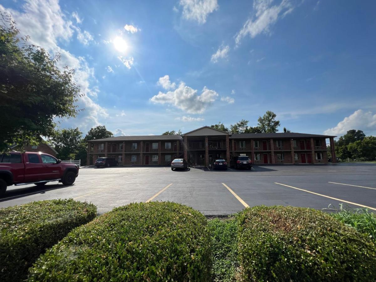 Americas Inn Bardstown Dış mekan fotoğraf