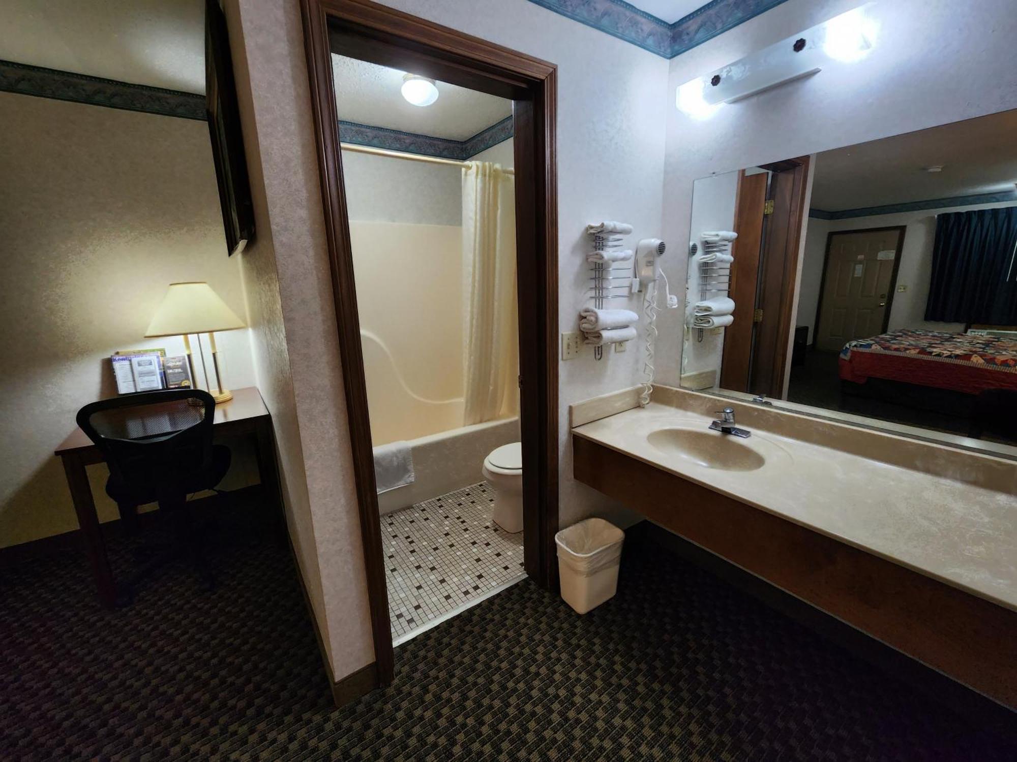 Americas Inn Bardstown Dış mekan fotoğraf