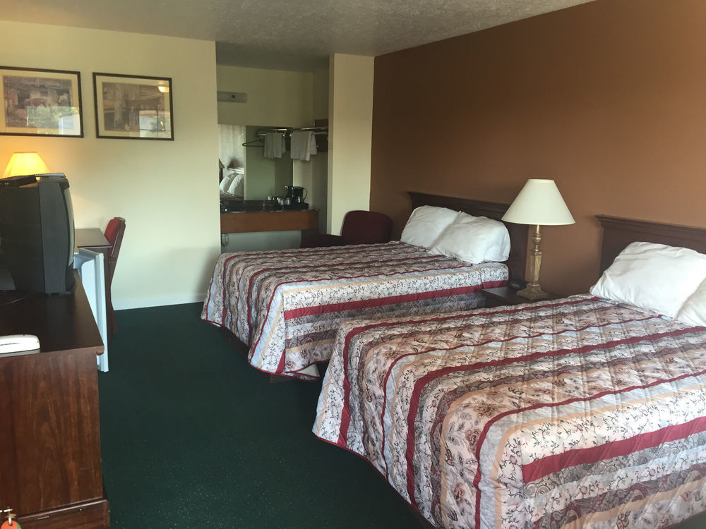 Americas Inn Bardstown Dış mekan fotoğraf