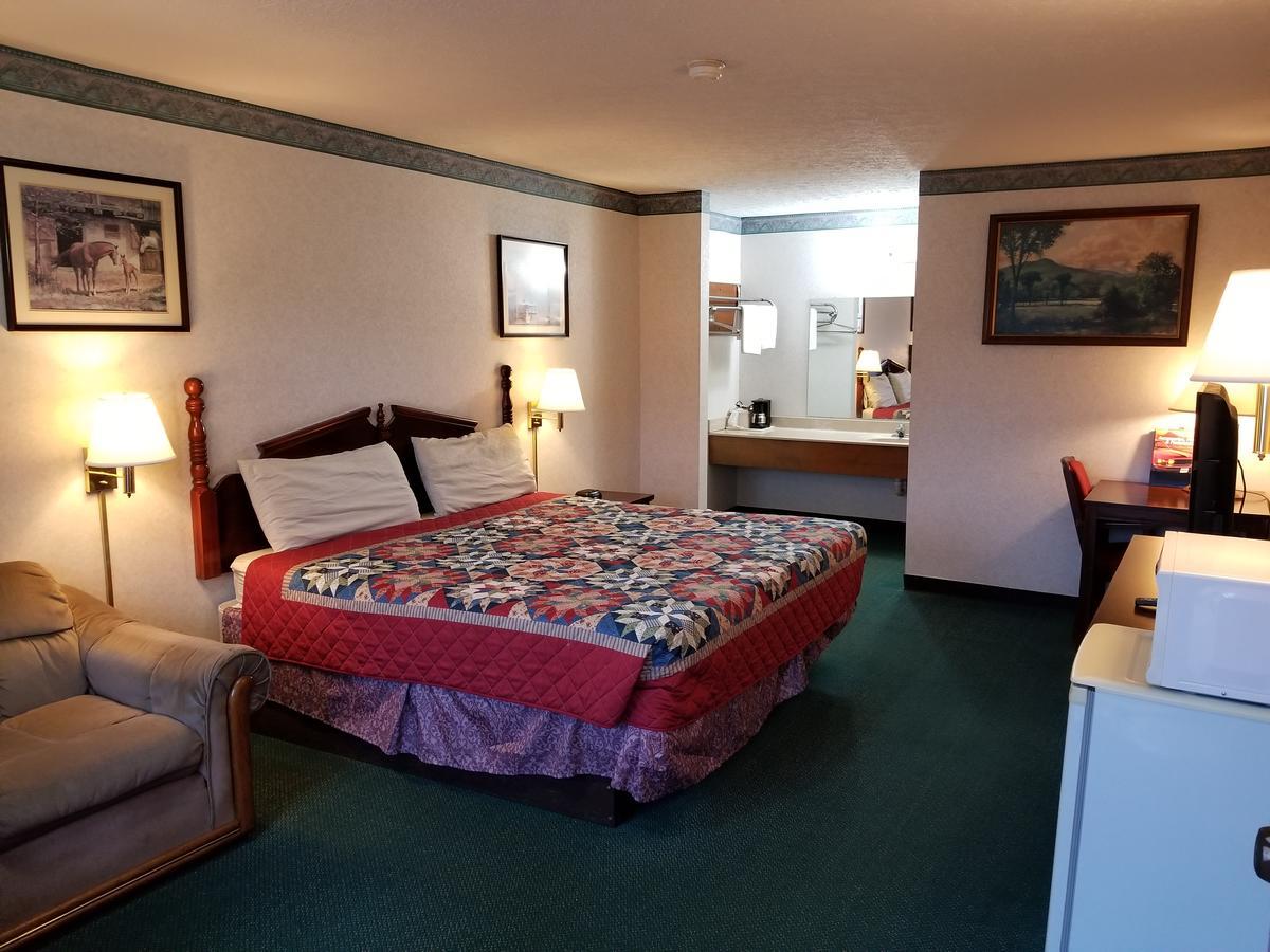Americas Inn Bardstown Dış mekan fotoğraf